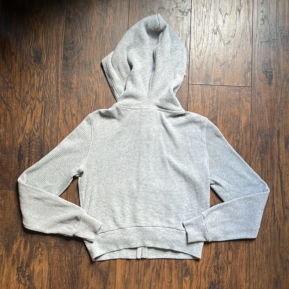 Aritzia TNA Gray Waffle Hooded Zip Up Jacket - Picture 9 of 9